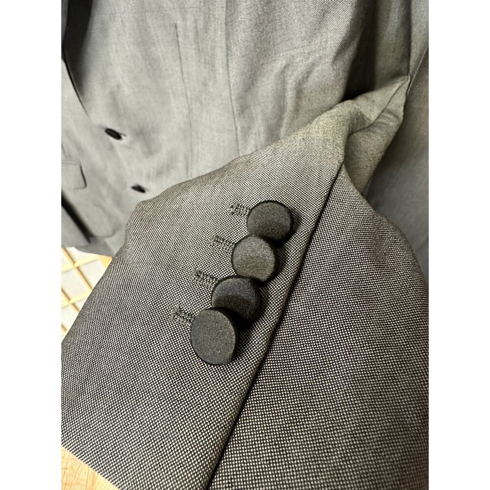 Burberry London Tuxedo 50R EU | 40R US - Picture 2 of 16